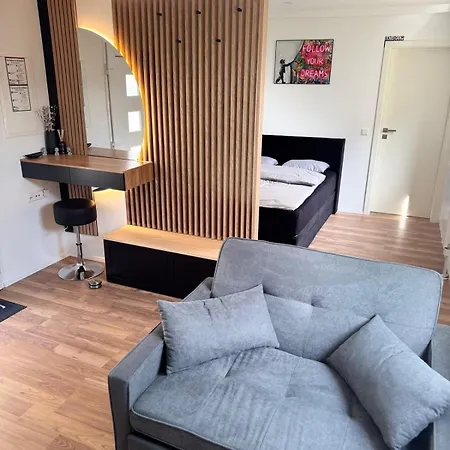 Design-studio Mit Wellness-bad&smart Access *