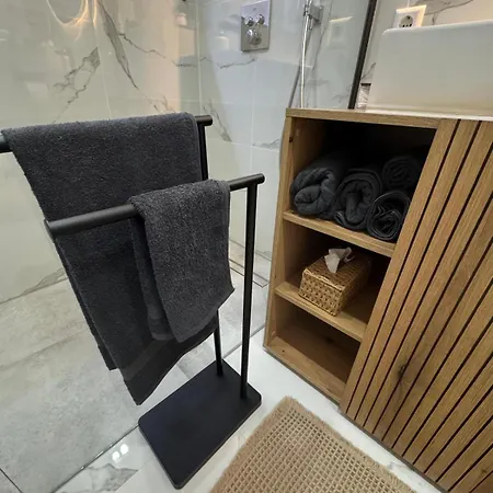 Design-studio Mit Wellness-bad&smart Access