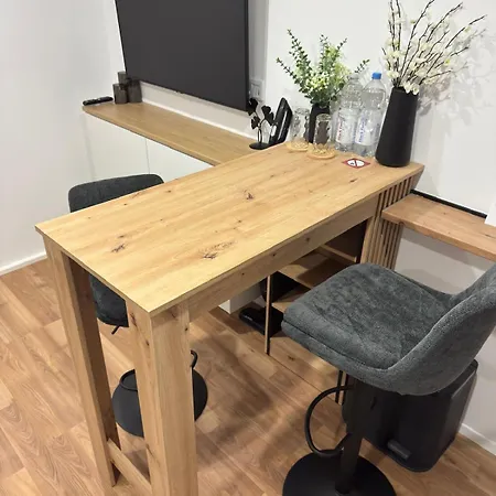 Apartment Design-studio Mit Wellness-bad&smart Access *